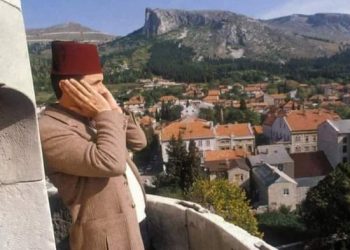 Doša mi Srbin i rekao: Nek tvoj babo stalno uči ezan jer Srbi iz mahale vole njegovo učenje