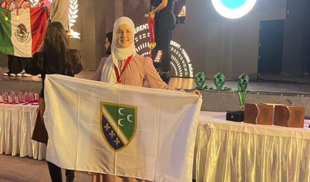 Učenica 4. razreda novopazarske Gimnazije Merjem Hodžić osvojila prvo mesto na IFEST- u