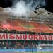 Crnogorci sa tribina poslali poruku Srbiji- “Mi smo Crna Gora”. Srbi vređali Mila