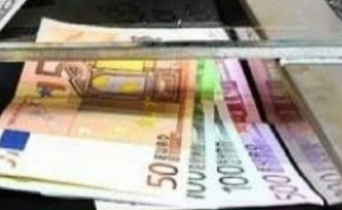 Ispratila muža u džamiju pa mu ukrala sav novac i pobjegla