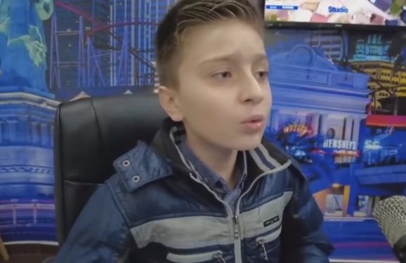 ČUDO OD DJETETA! Jedanaestogodišnji Ajdin Osmanović pjeva sevdalinku “Sve behara i sve cvjeta”