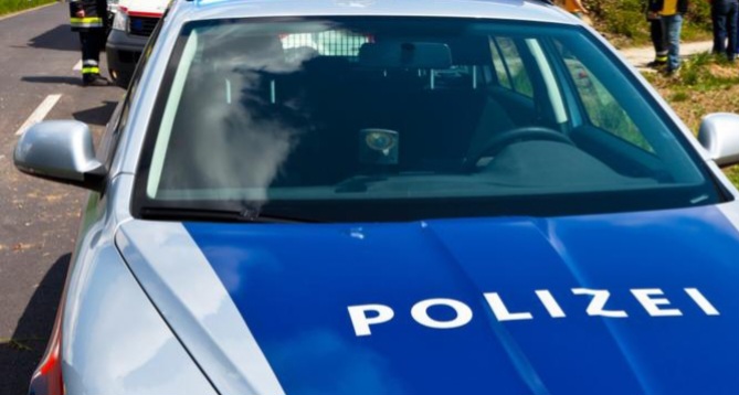Svađa radnika na baušteli u Austriji, policija kod jednog učesnika kući pronašla arsenal oružja