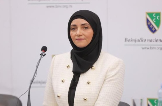 Predsjednica BNV-a pozvala roditelje da upišu djecu na maternjem- Bosanskom jeziku