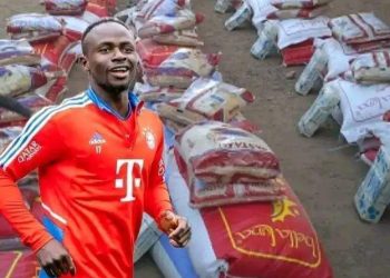 Sadio Mane donirao hranu tokom Ramazana za cijelo selo!