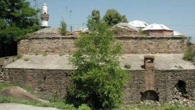 Počinje temeljna rekonstrukcija Isa-begovog hama u Novom Pazaru VIDEO