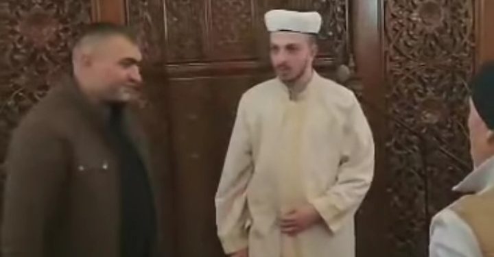 Rožaje: Poklon Umura za ef. Isama Šutkovića, dobar imam i budući hafiz VIDEO
