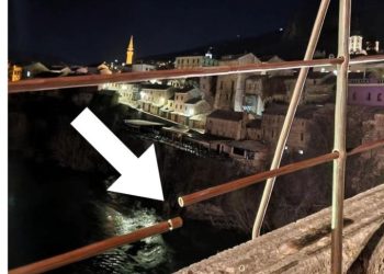 Vandali oštetili Stari most u Mostaru