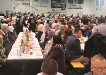 Dobrotvor Hajriz Brčvak i njegova supruga priredili iftar za 900 gosti VIDEO