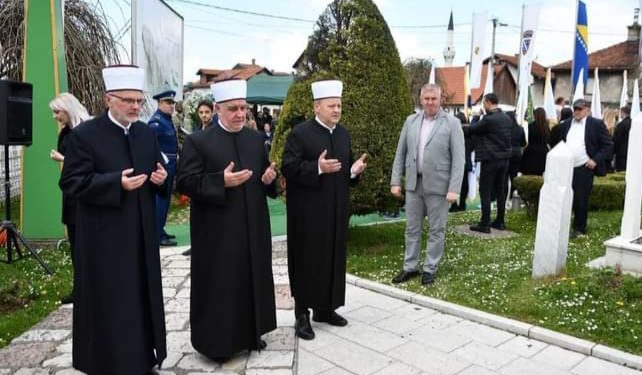 Učenjem Fatihe na mezaeju Kovači obilježen Dan šehida