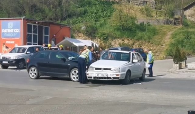 U saobraćajna nesreći u Zvečanu sudar imali Tutinac i Pazarac,