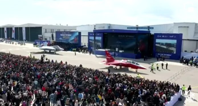 Turski nacionalni borbeni avion zvat će se “KAAN”   VIDEO