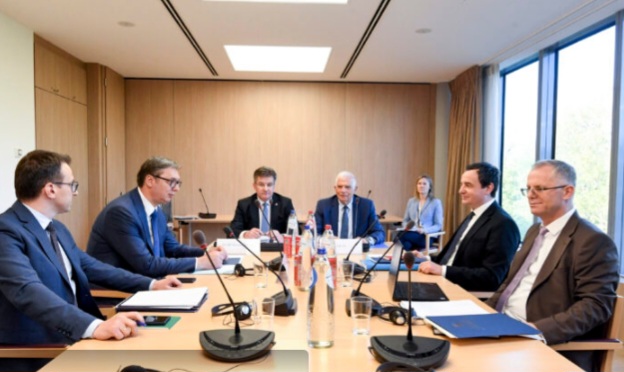Počeo sastanak Kurti Vučić, odmah usvojena Deklaracija o nestalim