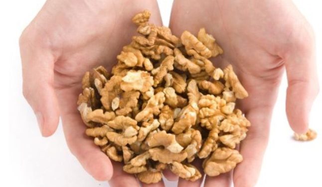 Ove četiri namirnice otapaju salo, zbogom debelom trbuhu