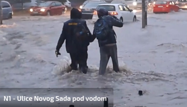 Nevreme iz Hrvatske i Bosne stiglo u Srbiju, poplavljen Novi Sad, Zrenjanin VIDEO