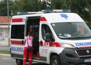 Novi Pazar:  Više maturanata povređeno u saobraćajnoj nesreći kod Duge Poljane