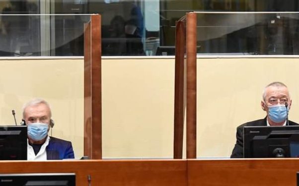 Bivši šefovi Miloševićeve tajne policije Stanišić i Simatović osuđeni na po 15 godina zatvora