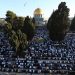 U kompleksu Al-Akse u Al-Qudsu  Bajram namaz danas je klanjalo oko 100.000 vjernika