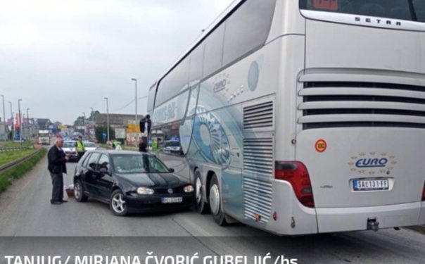 Saobraćajna nezgoda autobusa koji je prevozio đake sa ekskurzije, vozač golfa uhapšen