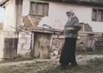 Roditelje niko ne može zamjeniti zato ih čuvajte, oni koji ih nemaju znaju kako je to VIDEO