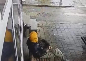 Lopov  u sred dana krade u centru Rožaja VIDEO