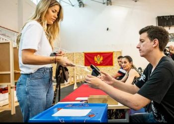 Danas se održavaju parlamentarni izbori u Crnoj Gori, birališta uredno otvorena