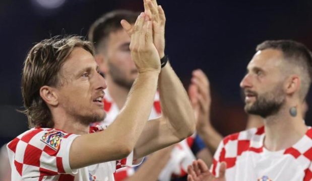 Fudbaleri Hrvatske preko produžetaka do finala Lige nacija, danas drugi polufinalni par
