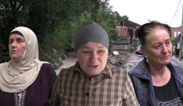Po:plave izazvale veliku štetu na objektima, građani ogorčeni: Sve što smo stekli otišlo VIDEO