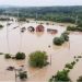Poplave širom Srbije prave haos, proglašena 51 vanredna situacija. Voda odnela most u Mrčajevcima