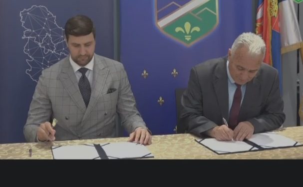 Ministarstvo za Regionalni razvoj doniralo 17 miliona dinara za radove na zgradi ooštinske uprave