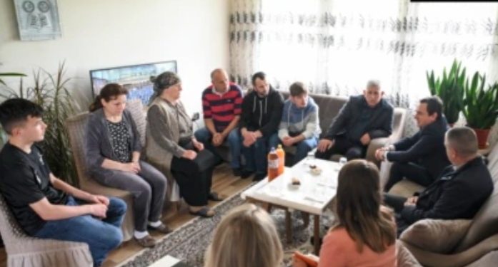 Porodice otetih policajaca ćute i čekaju, informacije jedino od kosovskih medija