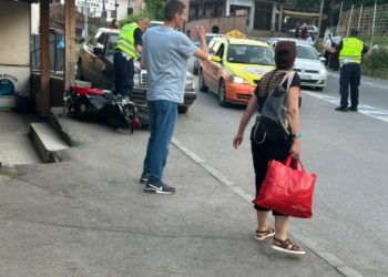 U dve saobraćajne nesreće povređena žena i muškarac, jedan učesnik pobjegao