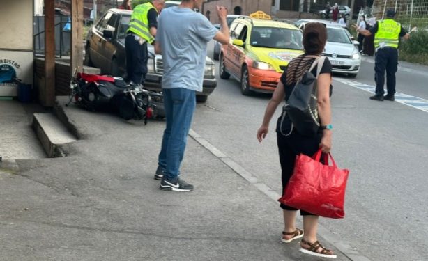 U dve saobraćajne nesreće povređena žena i muškarac, jedan učesnik pobjegao