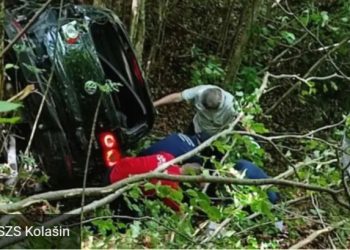 Auto iz Srbije sletelo u Moraču, dvije osobe povređene
