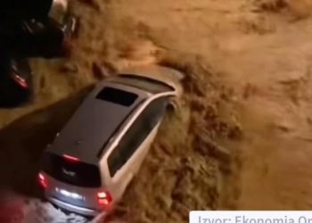 Velike poplave pogodile opštinu Peć, stradala majka i dijete (5)