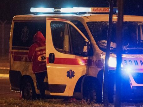 Lančani udes na auto-putu, sedam osoba povređeno. U nesreći učestvovalo auto policije