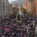 Na zgradu opštine u Severnoj Mitrovici bačene dvije bombe, Srbi na Vidovdanskom protestu pročitali deklaraciju