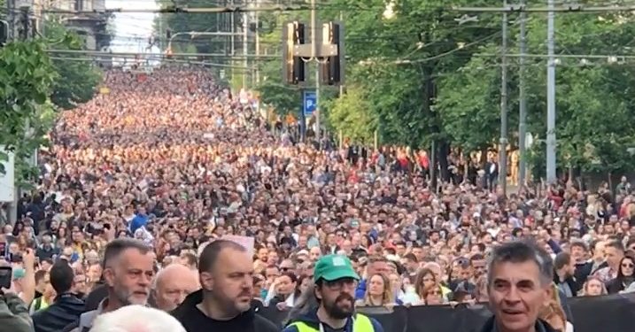 Deveti protest “Srbija protiv nasilja” održan u nekoliko gradova, blokiran i auto-put VIDEO