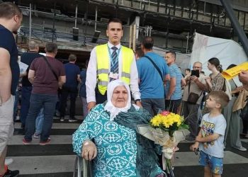 Nana Fata obavila hadž i vratila se srećna: Kad se od srca radi sve je kako treba