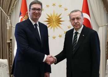 Erdogan razgovara telefonom sa Vučićem