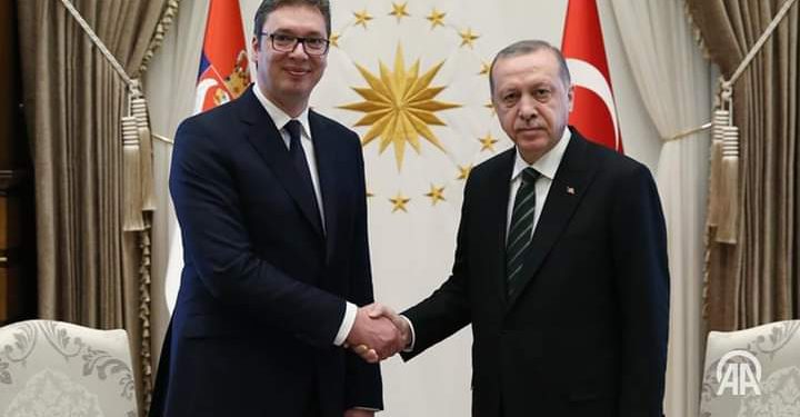 Erdogan razgovara telefonom sa Vučićem