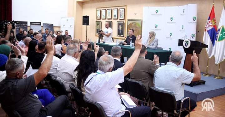BNV usvojilo zaključke kojim poziva Skupštinu da usvoji Rezoluciju o genocidu u Srebrenicu