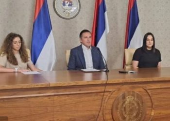Studentice iz Sarajeva koje su veličale ratnog zločinca Mladića, dobile stipendije na prijedlog Vilina