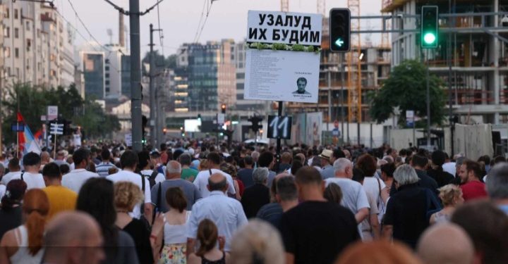 U Beogradu održan 11. protest “Srbija protiv nasilja”, građani blokirali Gazelu