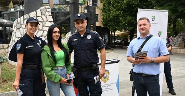 BNV i PU u Novom Pazaru organizirali promociju konkursa koji je raspisao MUP