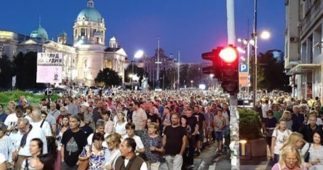 Održan 15. protest “Srbija protiv nasilja”, na početku minut ćutanja za žrtve u Gradačcu