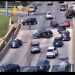Uleteo sa kamionom na auto-put pa namerno udarao auta i to nije sve…   VIDEO