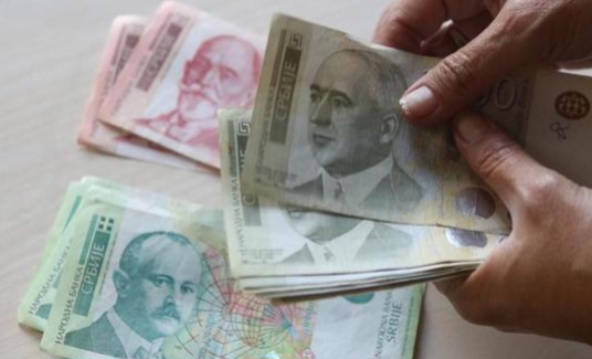 Otvoren link za prijavu novčane pomoći od 10.000 dinara, ko ima pravo i kako se prijaviti