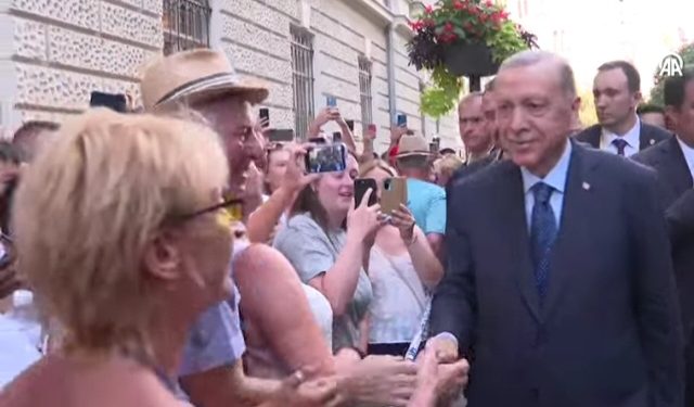 Građani Mađarske iskazali posebno poštovanje prema Erdoganu VIDEO