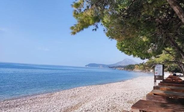 Morska voda na dvije plaže u Baru lošeg kvaliteta, važi zabrana kupanja