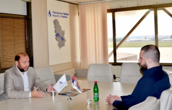 Zukorlić sa direktorom Aerodroma Srbije, prestanak diskriminacije muslimanki sa hidžabom